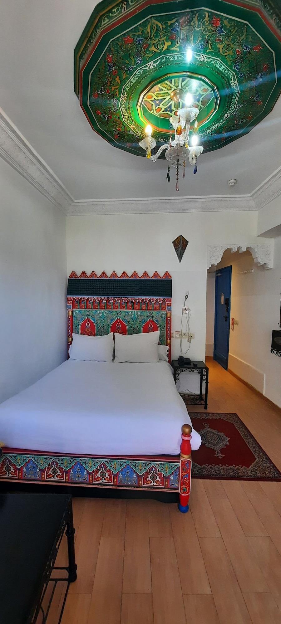 Moroccan House Hotel 3*